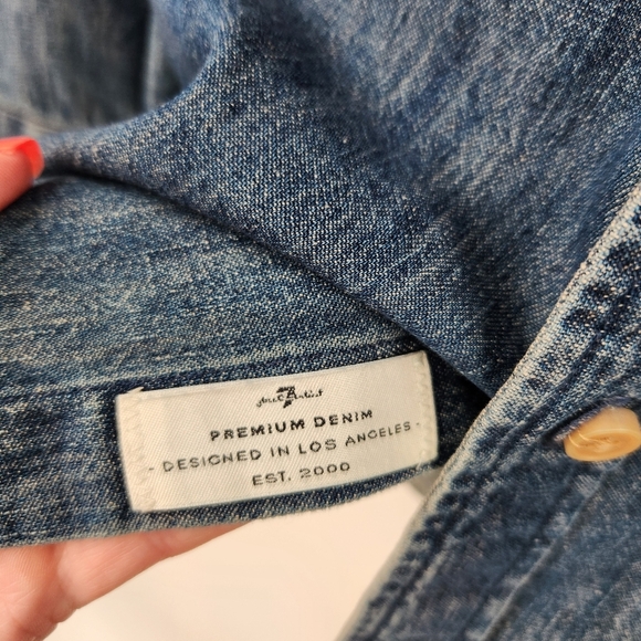 7 For All Mankind Mens Button Front Senim Shirt Size Medium NWT Pocket - Picture 7 of 8